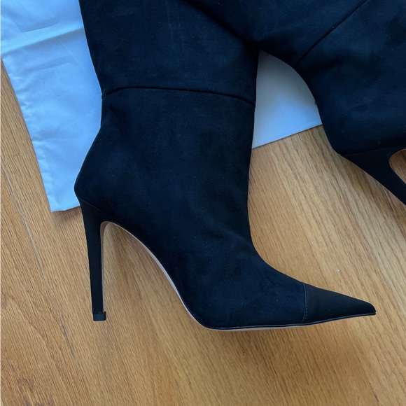 Good American Women’s Over the Knee Fold Over Boots 100% Suede Black Size 8 NWT - Picture 6 of 9